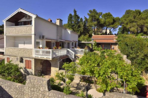 Apartments in Mali Losinj 14985B